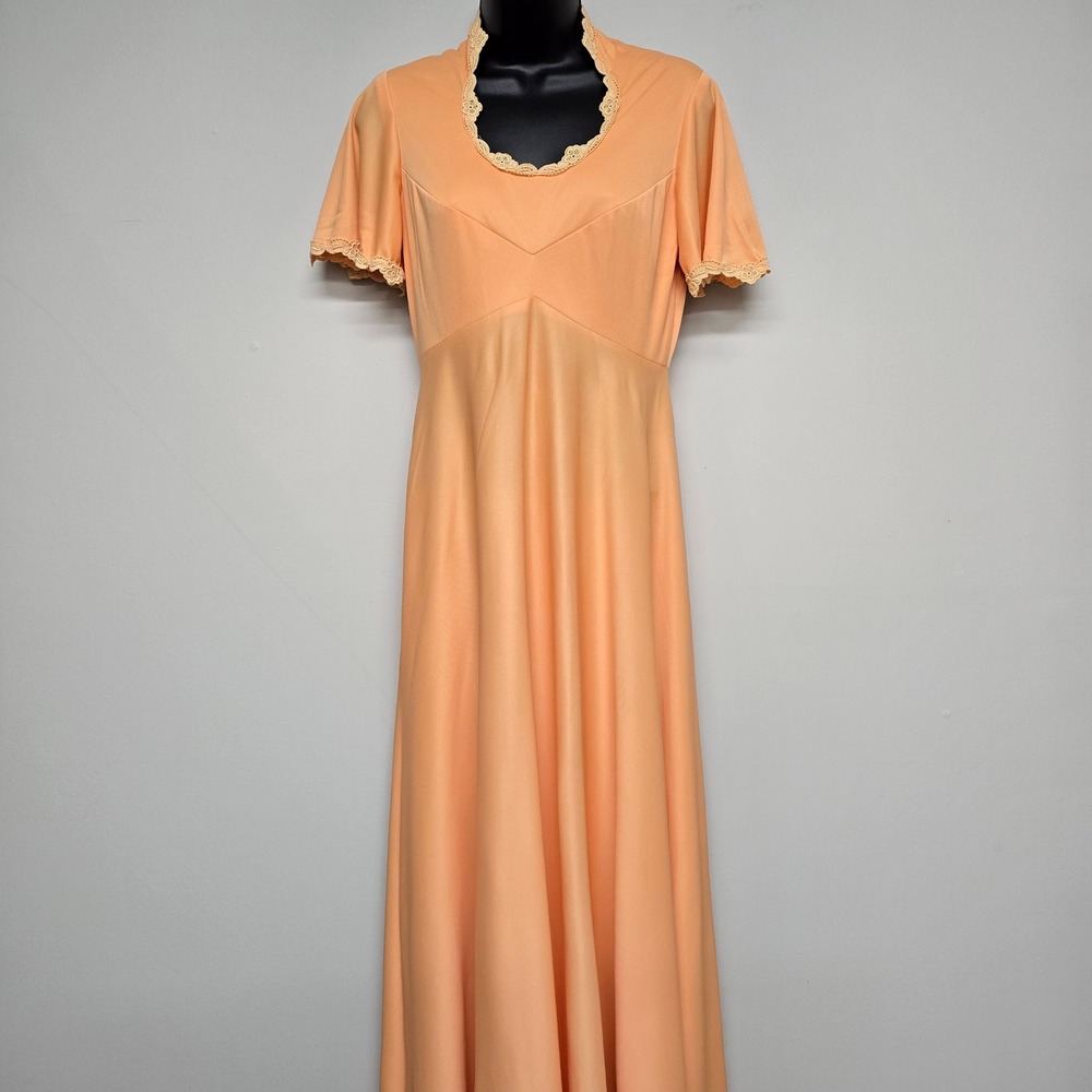 Vintage Sylvia Ann Maxi Dress Womens 10 Peach Lace Trim Boho 70s Union Made
